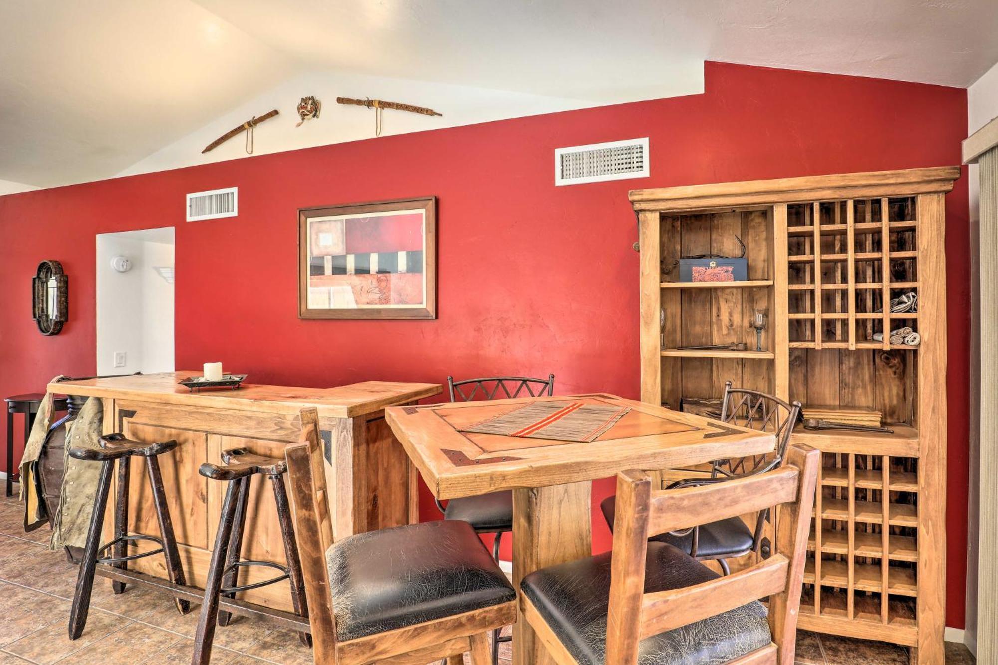 فيلا East Tucson House With Private Backyard And Fire Pit المظهر الخارجي الصورة